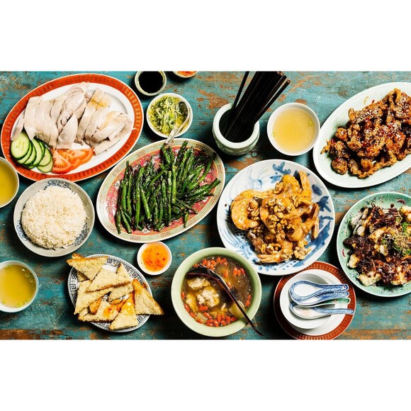 The Wolf of Wok Street: Restaurant-Quality Asian Food in 80+ Recipes NEW - Picture 12 of 16